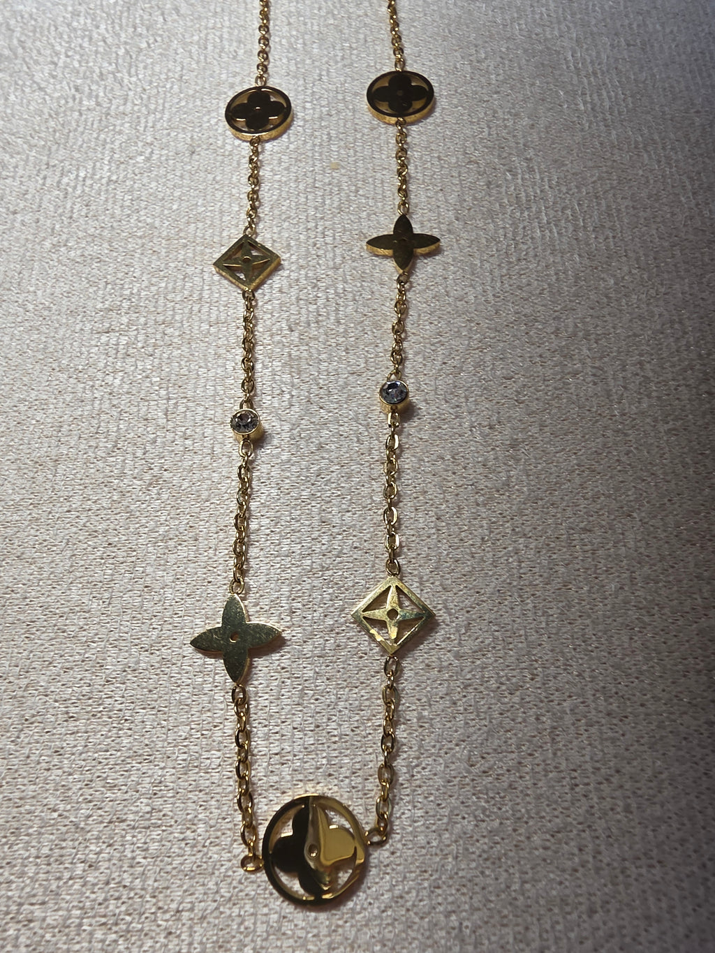 Collier Fleur de Lotus