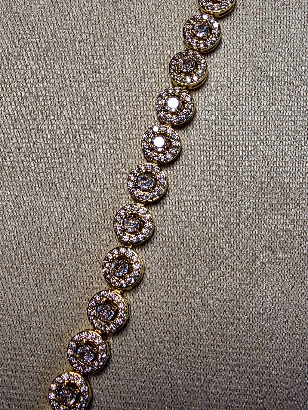 Bracelet Acier Inoxydable Doré Médaillons Ronds Pavés Strass