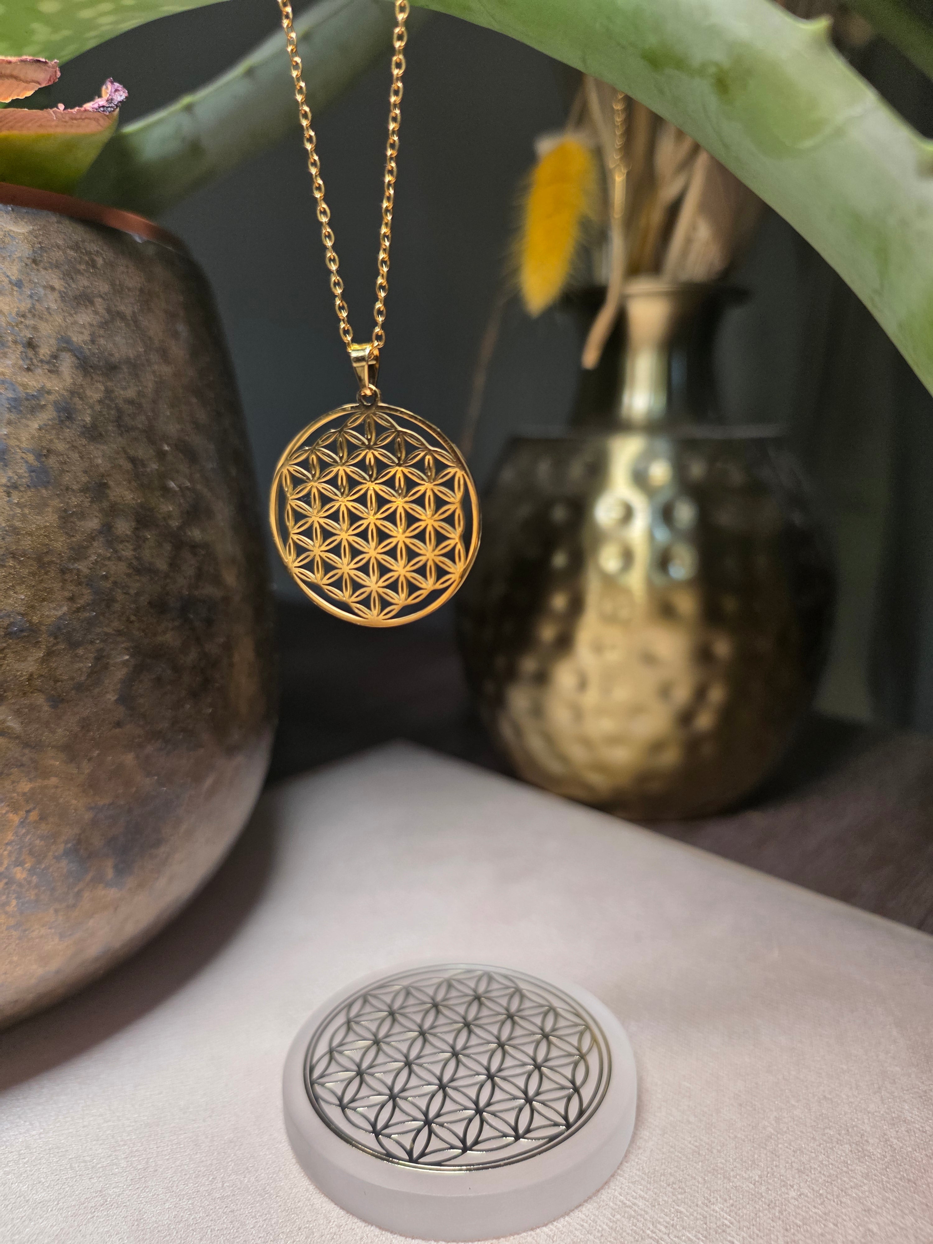 Collier Acier Inoxydable Fleur de Vie Géométrie Sacrée