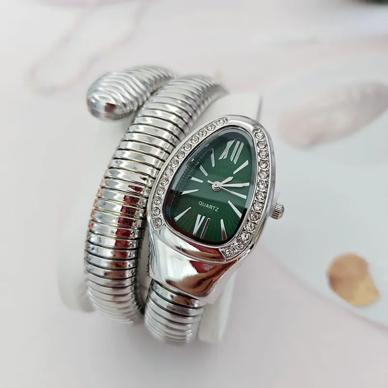 Montre-Bracelet Acier Inoxydable Argentée Serpent Flexible Cadran Ovale Strass