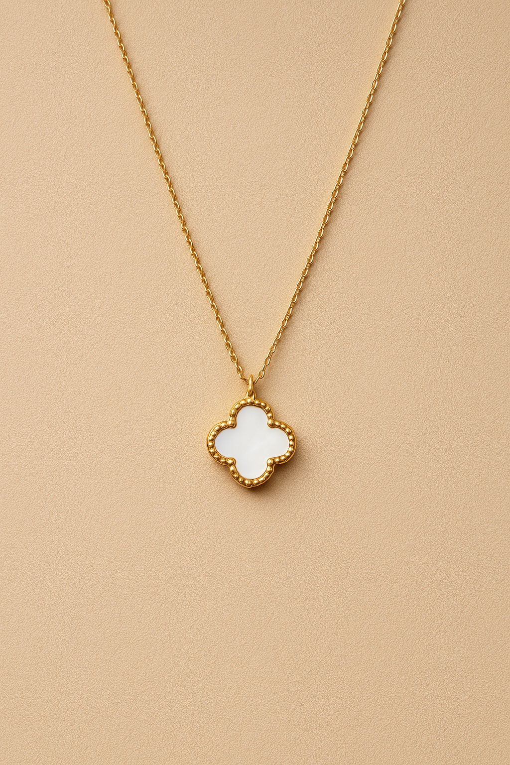 Collier Réversible Trèfle - Noir et Nacre Blanche