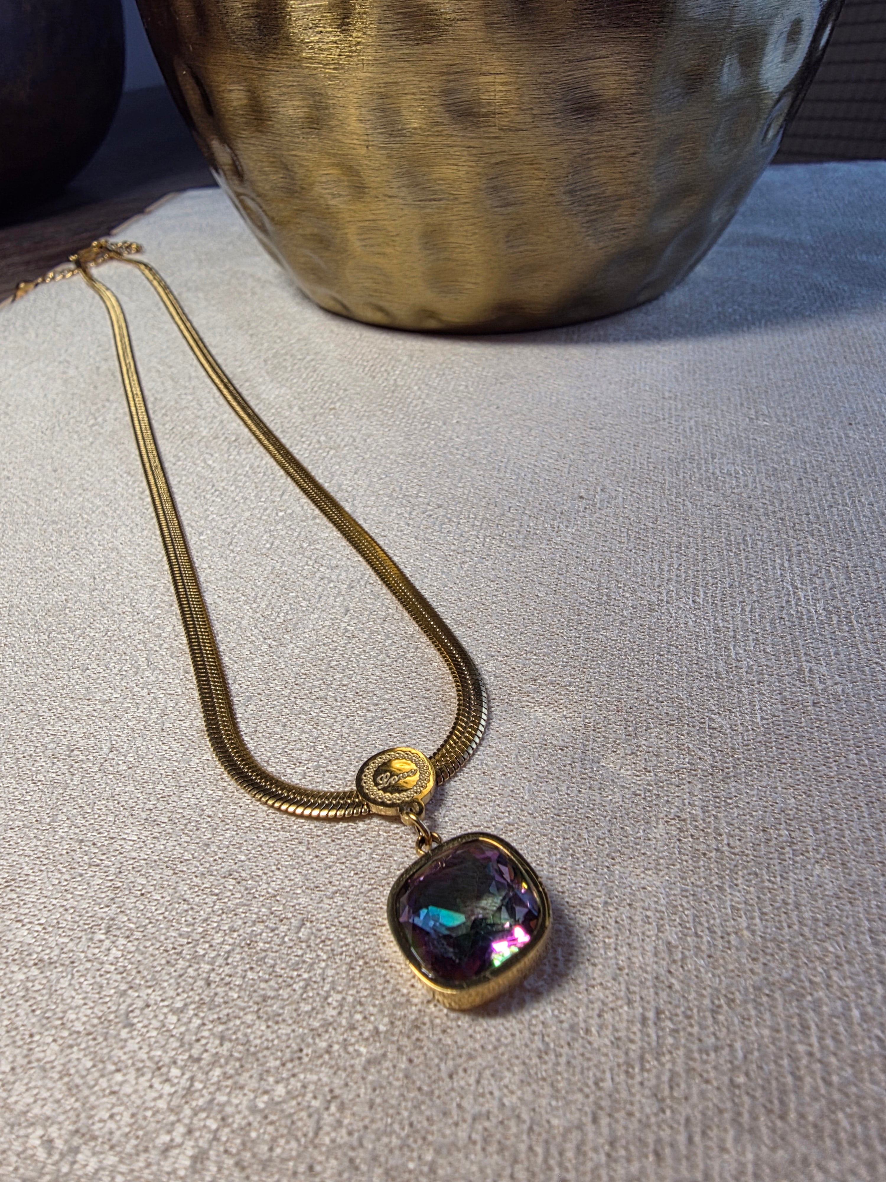 Collier Acier Inoxydable Chaîne Serpent Pendentif Irisé Violet